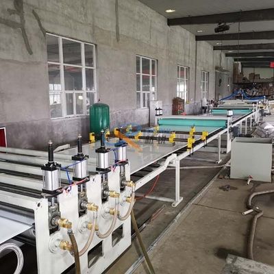 Harga yang bagus 800kg / H Mesin Pembuat Lembar PP on line