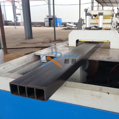 CE 380V Mesin Profil Plastik WPC Decking Tahan Air