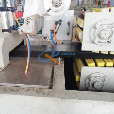 Mesin Profil Plastik Coextrusion